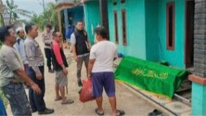 Rumah di Bibir Jurang, Nyawa Lansia Melayang di Cikembar