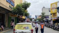 Berburu Takjil, Dishub Turun Tangan Kendalikan Arus Kendaraan