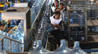 AQUA: 53 Tahun Menjadi Pilihan Utama Konsumen Indonesia