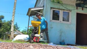 Dukungan Star Energy, Pacu Produktivitas Petani Kopi di Lereng Gunung Salak