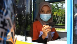 Top Up Kartu Elektronik BRIZZI Makin Praktis, BRI Bantu Pemudik Hindari Drama Antrean di Tol