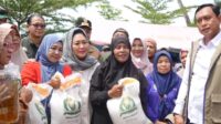 Bansos Tambahan Beras 20 Kg dan Minyak 4 Liter Mulai Disalurkan