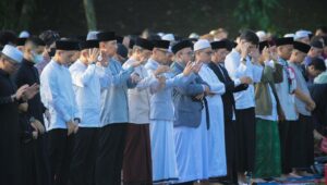 Gubernur Dedi Mulyadi Pilih Gedung Sate untuk Salat Idulfitri
