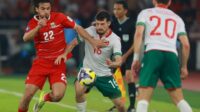 Dipimpin Wasit Malaysia, Garuda Kalah 1-0 di Babak Pertama