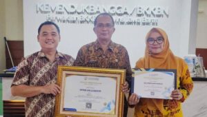 DPPKB Kabupaten Sukabumi Borong Dua Penghargaan Tingkat Jabar