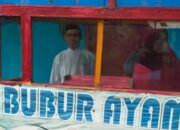 Tukang Bubur Naik Haji, Kisah Karim dan Edoh ke Tanah Suci