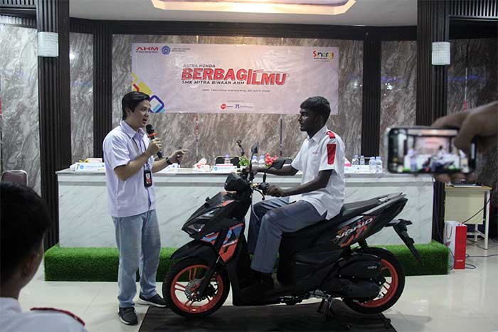 Astra Honda Berbagi Ilmu
