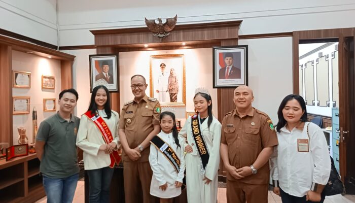 Berlaga di Luar Negeri, Tiga Model Asal Kota Sukabumi Diapresiasi Walikota