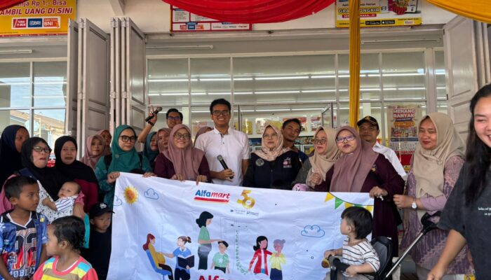 Alfamart dan Darya-Varia Perkuat Pencegahan Stunting lewat Program Sahabat Posyandu di 28 Kota