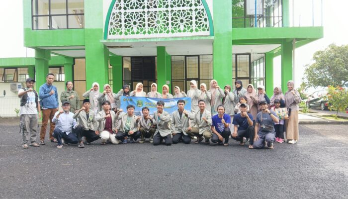 Jaga Akurasi Ibadah, Santri MA Persis 68 Sukabumi Terjun Langsung Amati Hilal