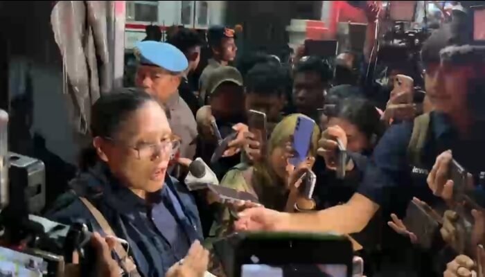 Gangguan KA di Bekasi Timur, KAI Lakukan Evakuasi