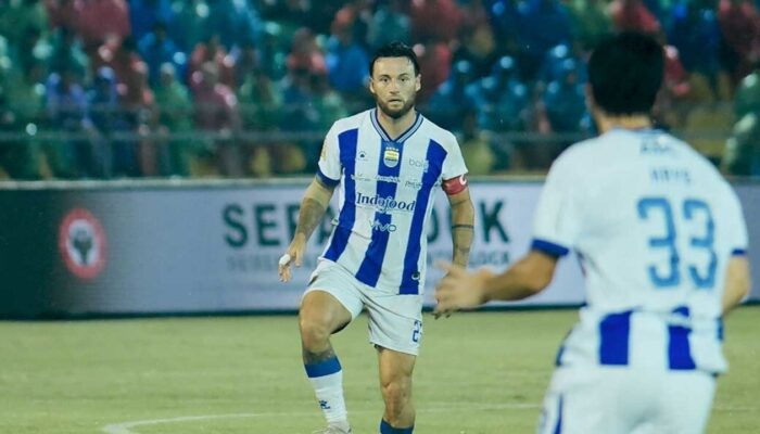 Hasil Babak Pertama: Persib Kalah Lewat Gol Alex Martins