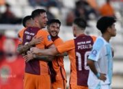 Borneo Unggul 2-0 atas Semen Padang di Babak Pertama, Samai Poin Persib