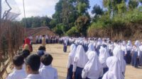 Hari Pertama Masuk Sekolah, SMPN 2 Gegerbitung Gelar Upacara, Halal Bihalal, dan Refleksi Diri