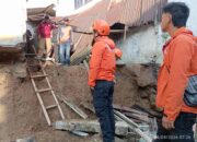 BPBD Kota Sukabumi Tangani Dampak Ambruknya TPT di Baros