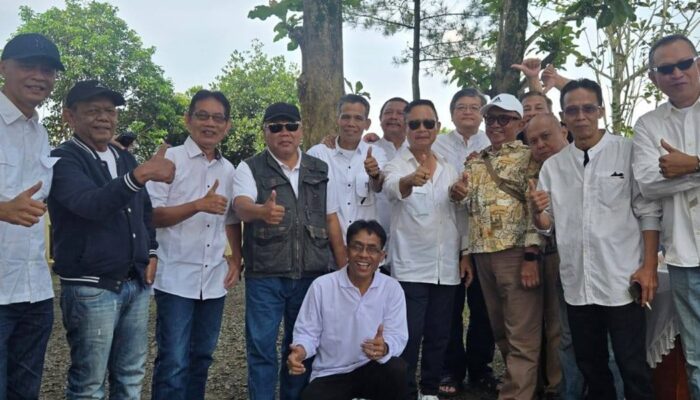 Hangatnya Reuni 43 Tahun Alumni SMANSA Sukabumi