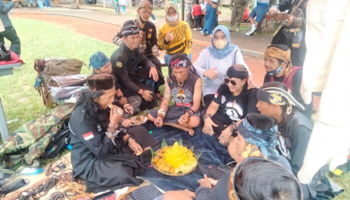 Abah Alam: Menjaga Nyala Debus di Tanah Sukabumi