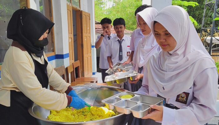 MBG di Kota Sukabumi Terkendala Persepsi, Perlu Komunikasi Dua Arah
