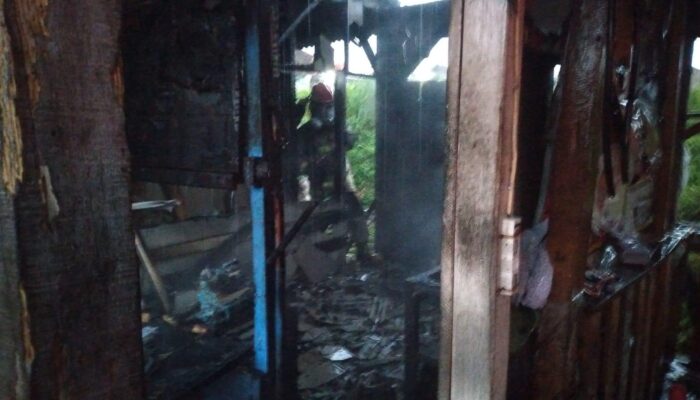 Kebakaran Kios Bensin di Kebonpedes Rugikan Belasan Juta