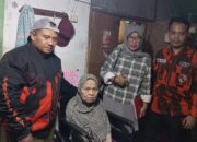 Peduli Lansia, MPC PP Kota Sukabumi Salurkan Kursi Roda