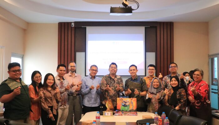 Nusa Putra University Perkuat Jejaring Global Lewat Benchmarking LSPR