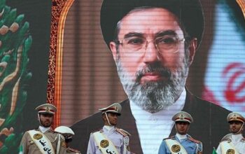 DIPLOMASI DAMAI: Iran mengajukan proposal perdamaian berisi 14 syarat kepada Amerika Serikat, menegaskan garis merah dalam setiap potensi kesepakatan, Minggu (03/05/2026).