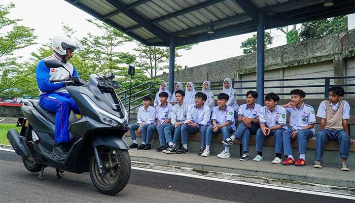 DAM Hadirkan Semangat Hari Pendidikan Lewat Edukasi dan Pengembangan Karakter Generasi Muda