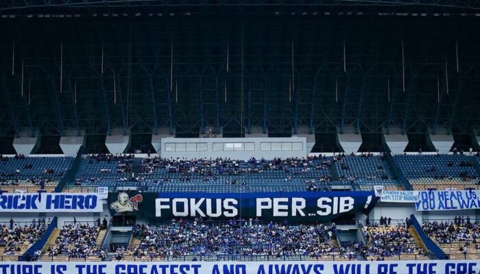 Babak Pertama Tanpa Gol, Persib Dekatkan Hattrick Juara