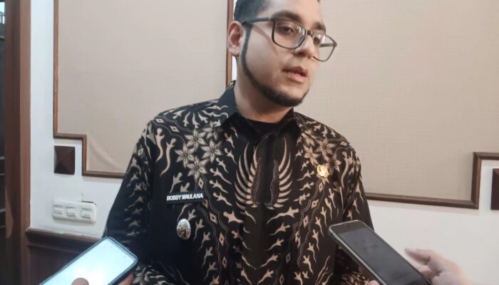 Pemkot Sukabumi Mulai ‘Kunci’ TPS Pinggir Jalan