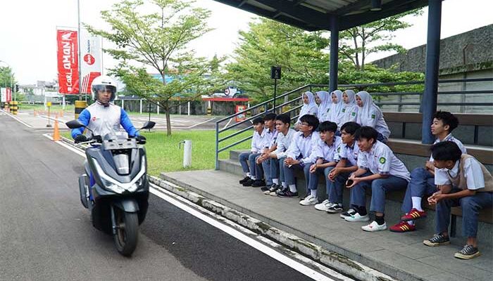 Reaction Braking, Skill Dasar Penting untuk Keselamatan Berkendara