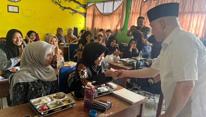 Candaan Jadi Nyata, Siswi MAN 1 Dapat Rp500 Ribu