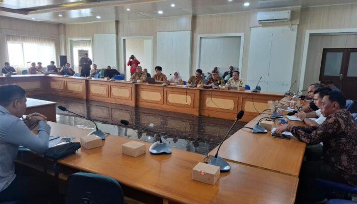 Tower Tanpa SLF, DPRD Sukabumi Ancam Sanksi Tegas