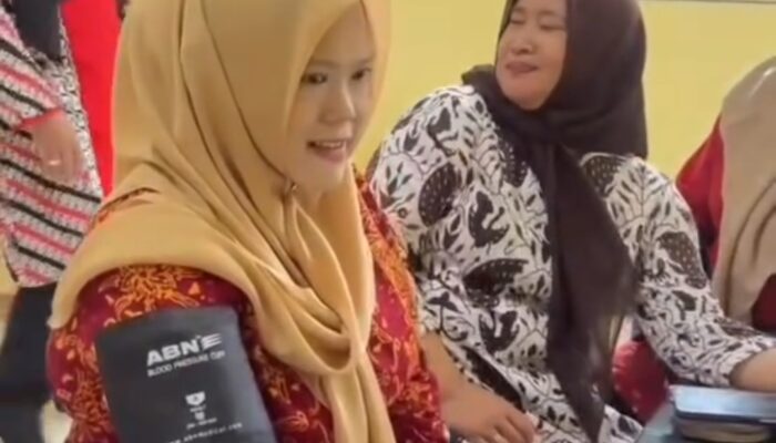 Camat Warudoyong Turun Langsung di Kegiatan Donor Darah