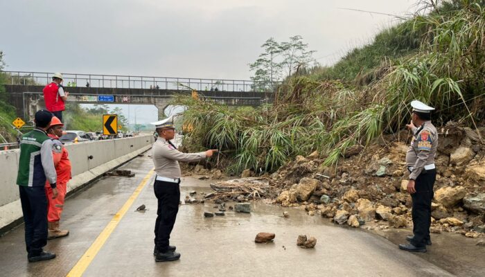 Penyebab Tol Bocimi Longsor, Hujan Deras Picu Bencana di Tol Bocimi KM 72