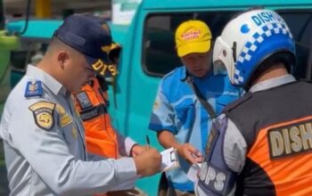 Dishub Sukabumi tertibkan angkot berkaca gelap, aturan maksimal 40 persen