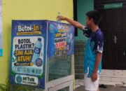 MTsN Kota Sukabumi Ajak Siswa Ubah Botol Plastik Jadi Pundi Amal