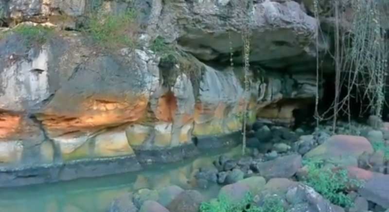Goa Sanghyang Tikoro
