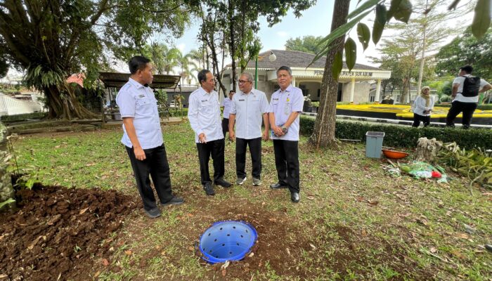 Pemkab Sukabumi Gagas Inovasi Biopori di Kawasan Perkantoran