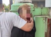 Suasana saat salah satu pelaku curanmor diamankan warga di Kampung Cibodas, Desa Cisarua, Kecamatan Nagrak