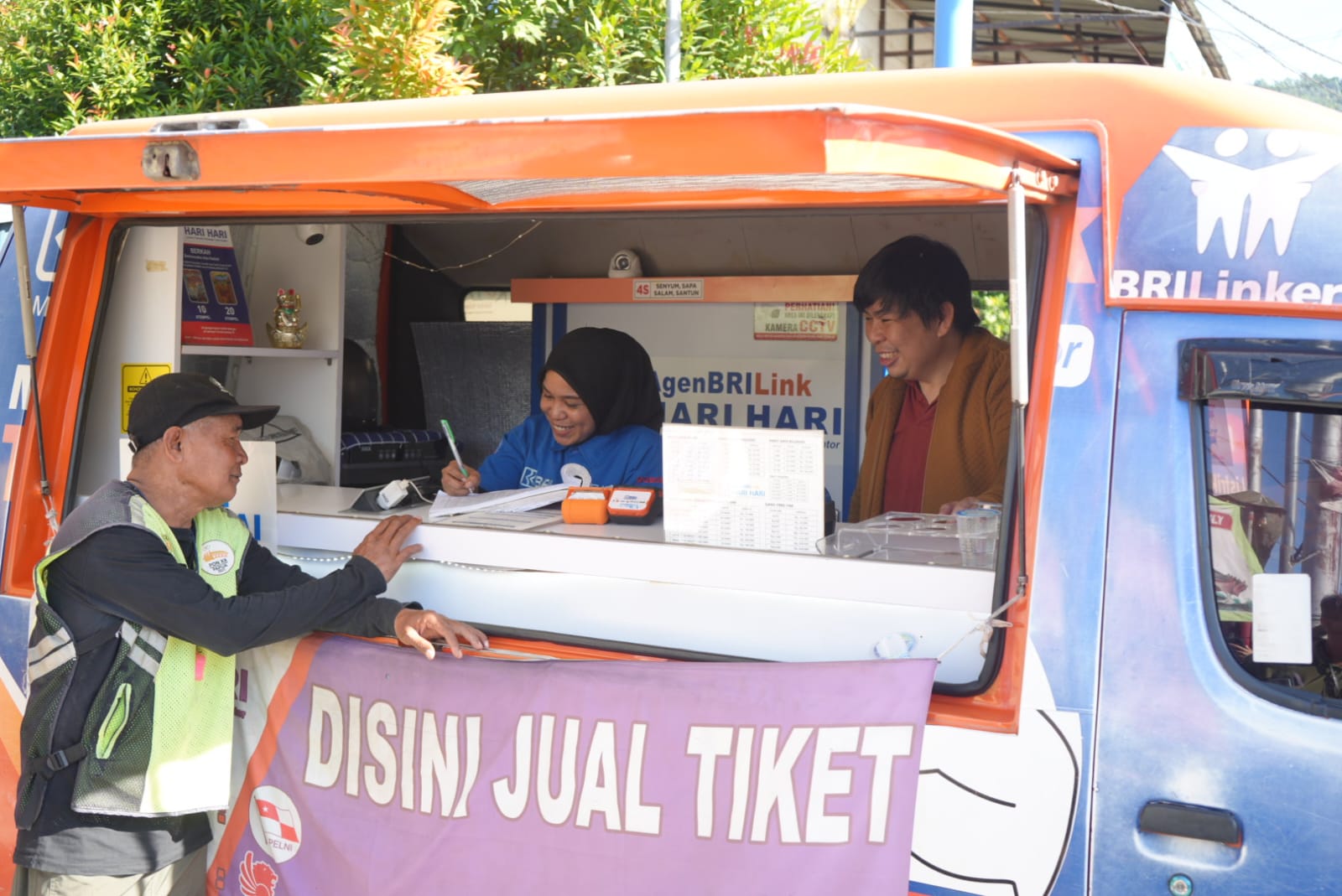 Kios Hari-Hari Buka 5 Agen BRILink, Ciptakan Peluang Kerja di Jayapura