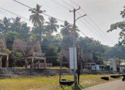Mezzanin Gazebo Pantai Karanghawu