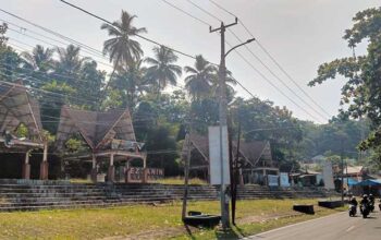 Mezzanin Gazebo Pantai Karanghawu