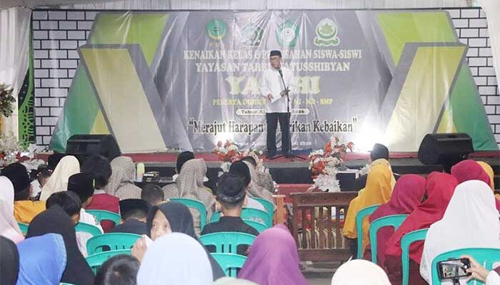 Hadiri Milad YATSHI, Pemkab Sukabumi Salurkan Bantuan PJU dan Santunan Yatim