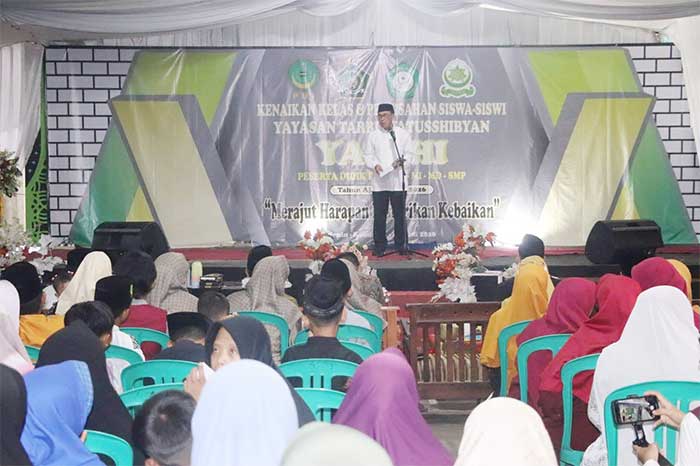 Hadiri Milad YATSHI, Pemkab Sukabumi Salurkan Bantuan PJU dan Santunan Yatim