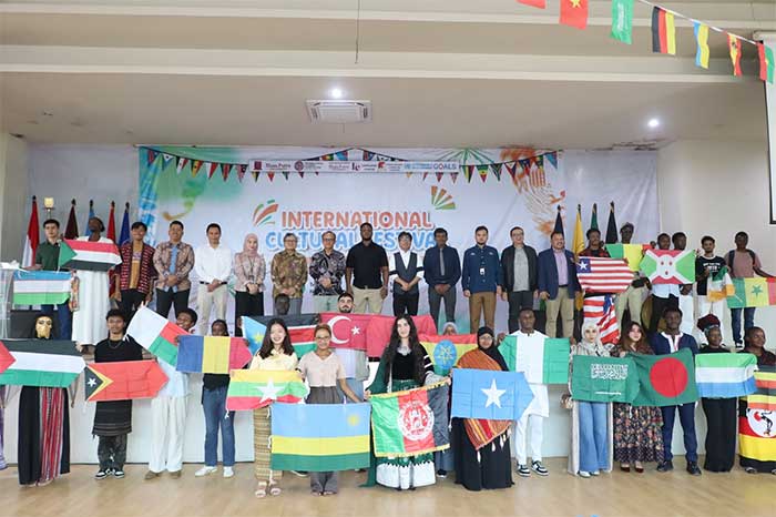 Nusa Putra University Hadirkan Harmoni Budaya Internasional