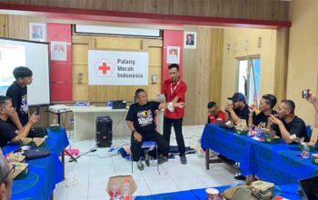Gandeng Tiga Organisasi Pers, PMI Sukabumi Gembleng Jurnalis Keterampilan Life-Saving