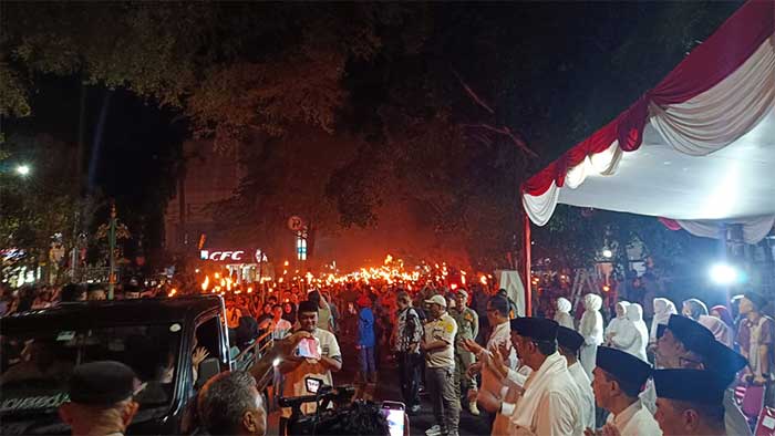 Pawai Obor Palabuhanratu Sukabumi