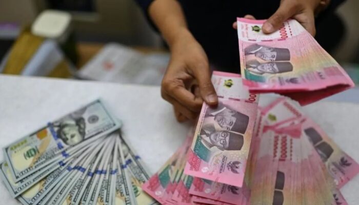 Rupiah Melemah ke Rp17.859 per Dolar AS