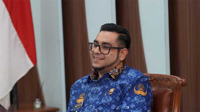 Wakil Wali Kota Sukabumi, Bobby Maulana.