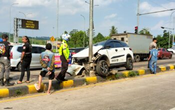 Kecelakaan di Exit Tol Parungkuda, Pedagang Tahu Jadi Korban